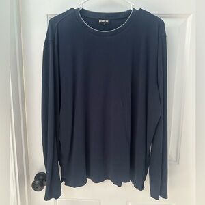 Express Men's Crew-Neck Long Sleeve Shirt (Medium)